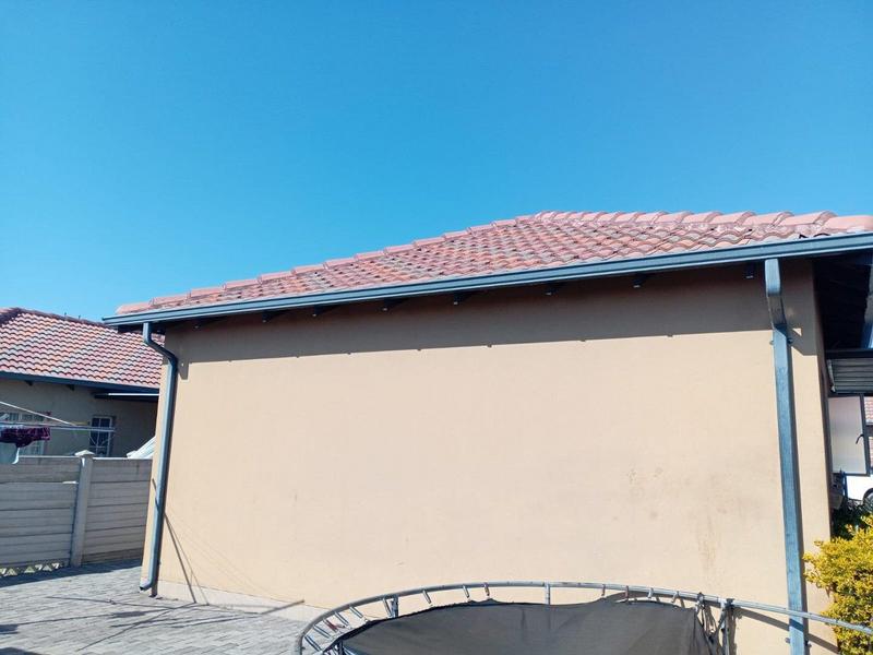 3 Bedroom Property for Sale in Waterval East North West